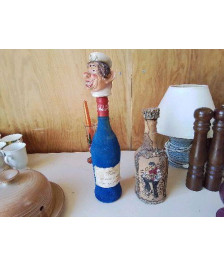 BOUTEILLE A LIQUEUR 