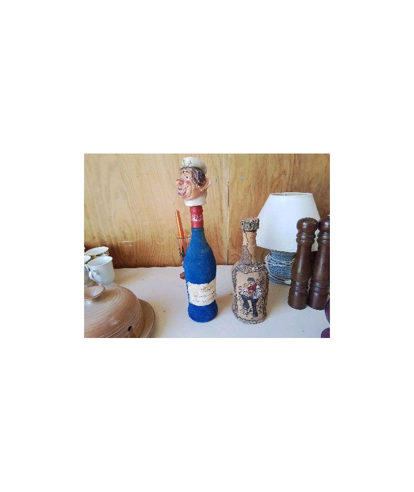 BOUTEILLE A LIQUEUR 