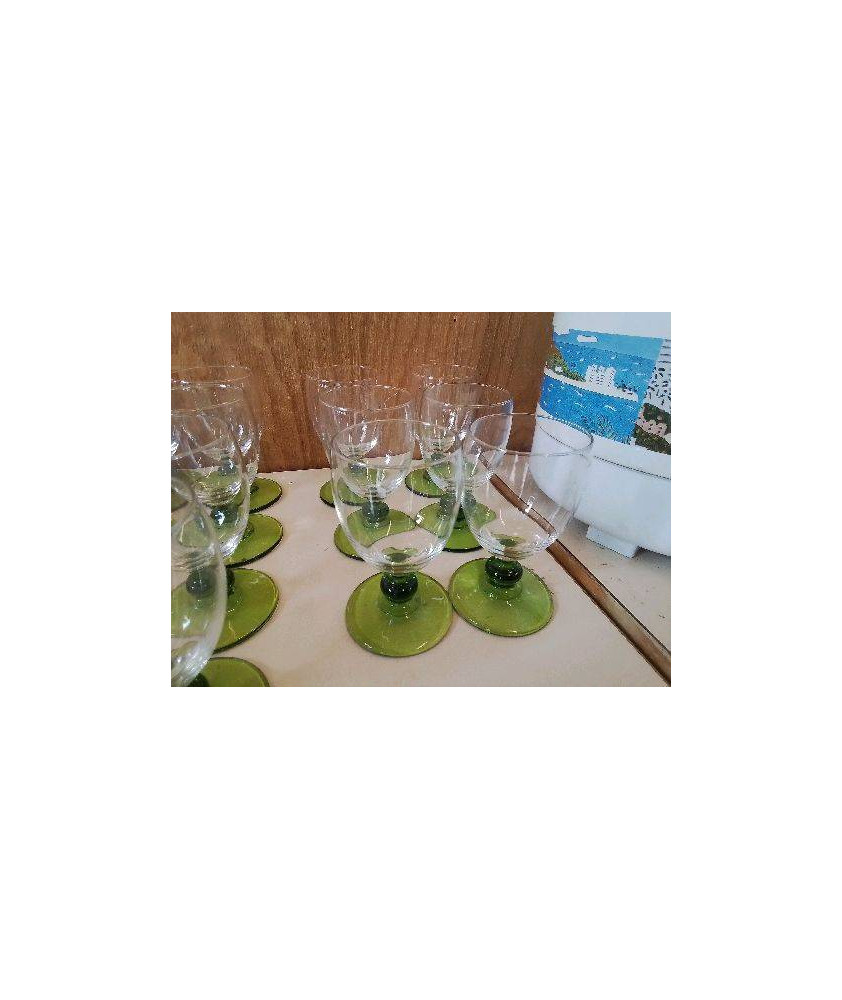 LOT DE 6 VERRES A PIEDS