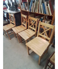 4 CHAISES PIN DOSSIER A CROISILLONS 
