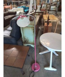 LAMPADAIRE MÉTAL ROSE ORIENTABLE