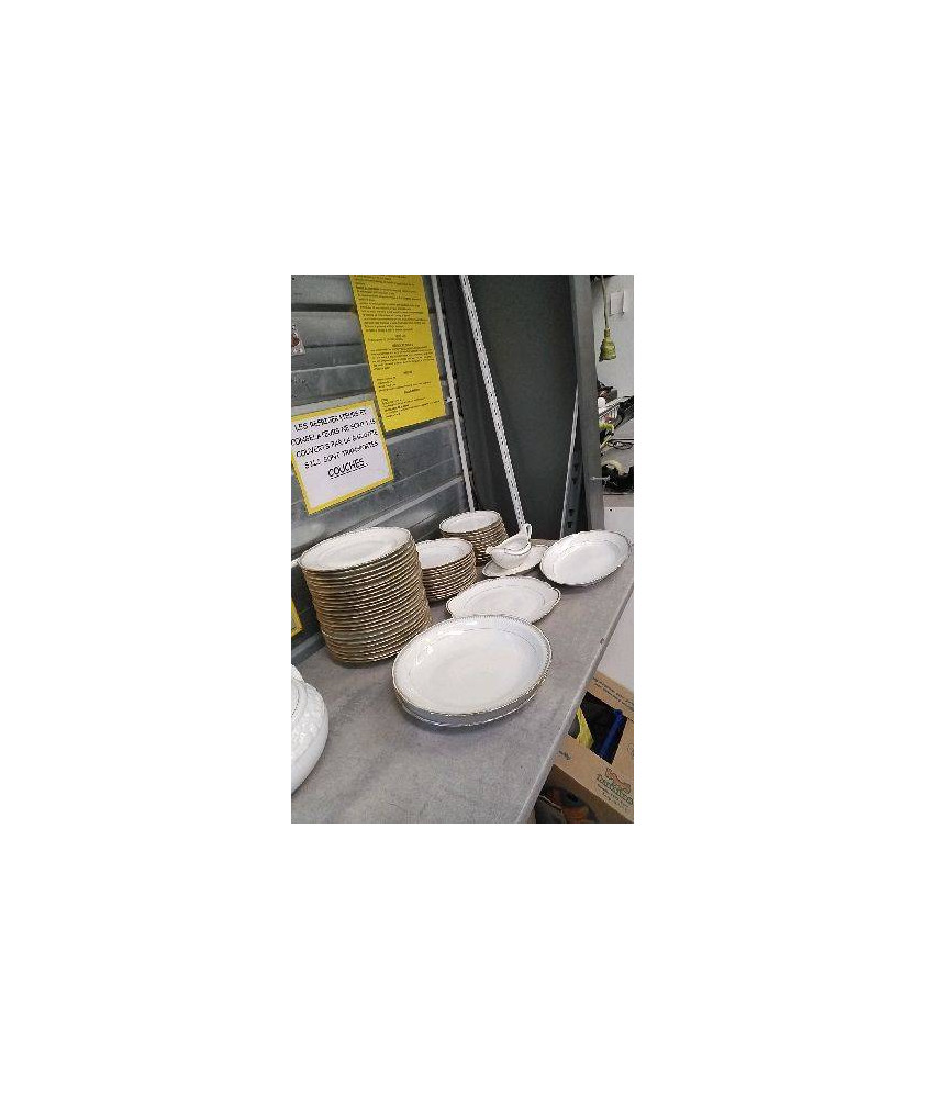 SERVICE DE TABLE PORCELAINE DE SOLOGNE 