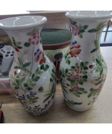 PAIRE DE VASES STYLE ASIATIQUE
