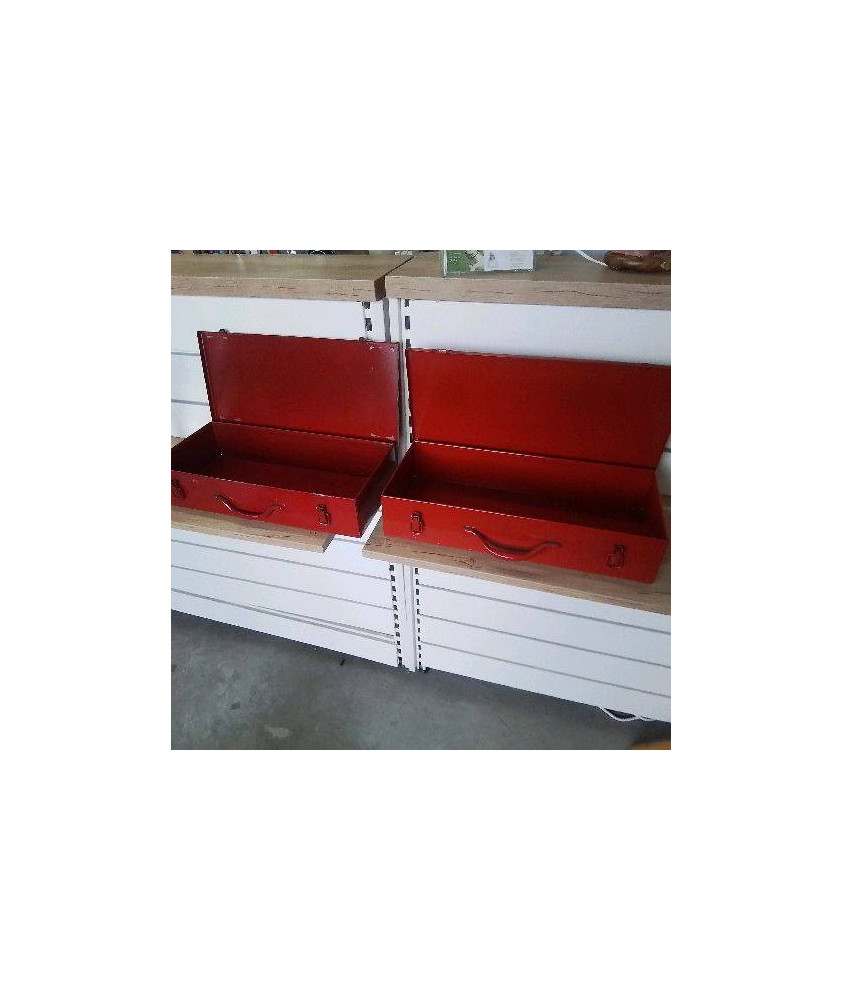 BOITE METAL