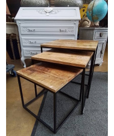 TABLES GIGOGNES  LOT DE 3 