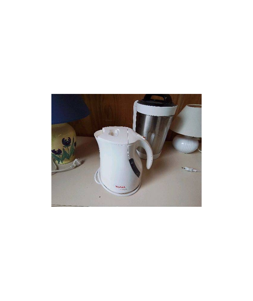 BOUILLOIRE TEFAL 