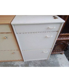 MEUBLE A CHAUSSURE 
