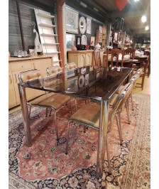 TABLE VINTAGE 