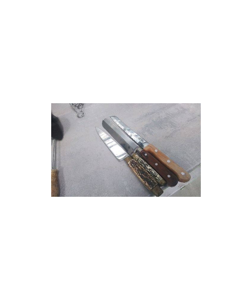 COUTEAU 