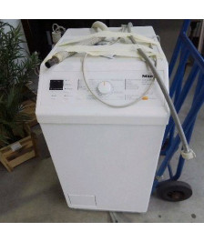 MACHINE A LAVER MIELE
