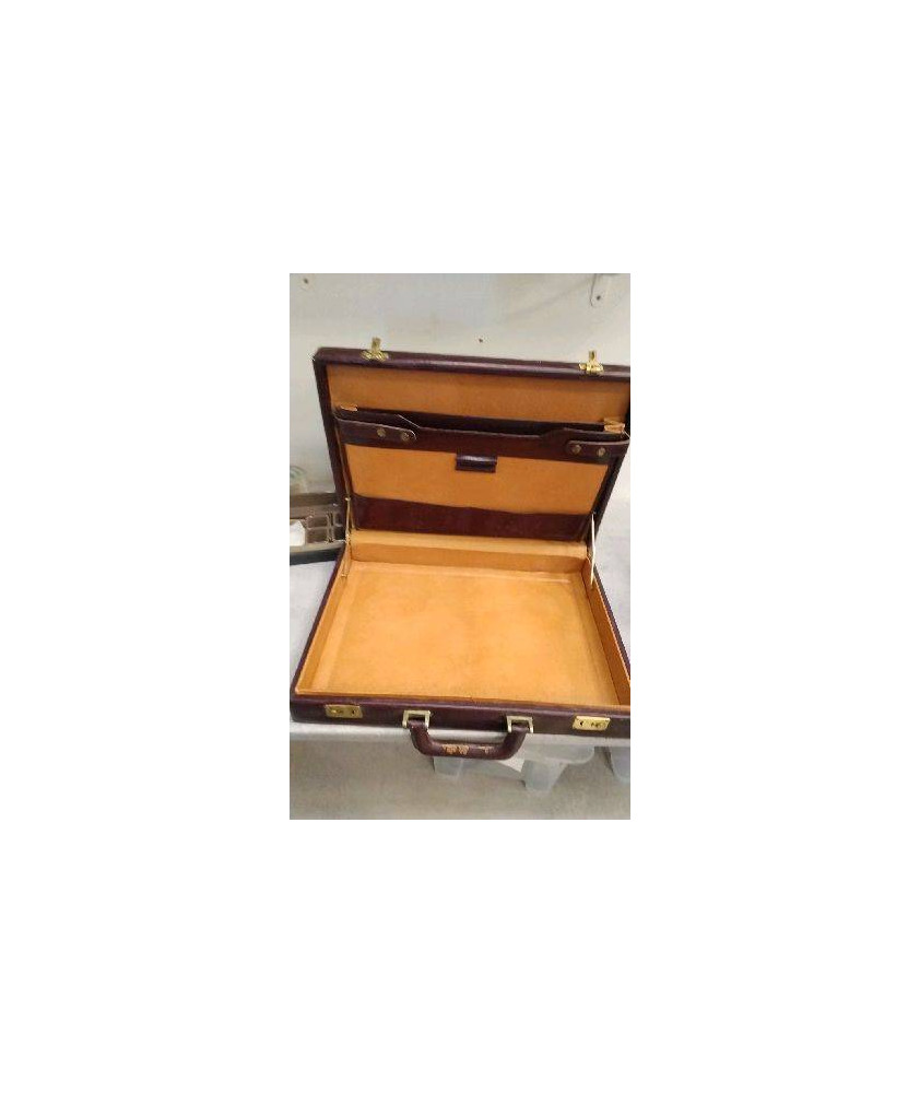 ATTACHE CASE 