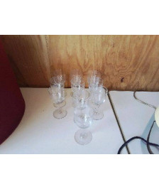 LOT DE 10 PETITS VERRES 
