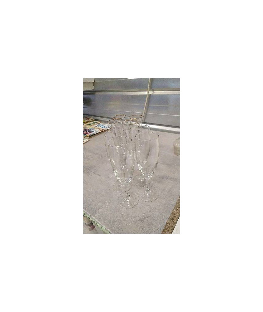 FLUTE A CHAMPAGNE LE LOT