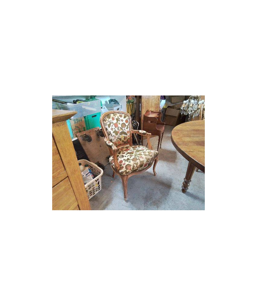 FAUTEUIL DE STYLE LOUIS XV