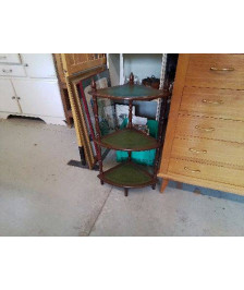 PETITE ETAGERE D’ANGLE