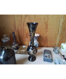 VASE NOIR ET DORÉ 