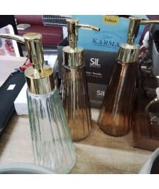 DISTRIBUTEUR DE SAVON