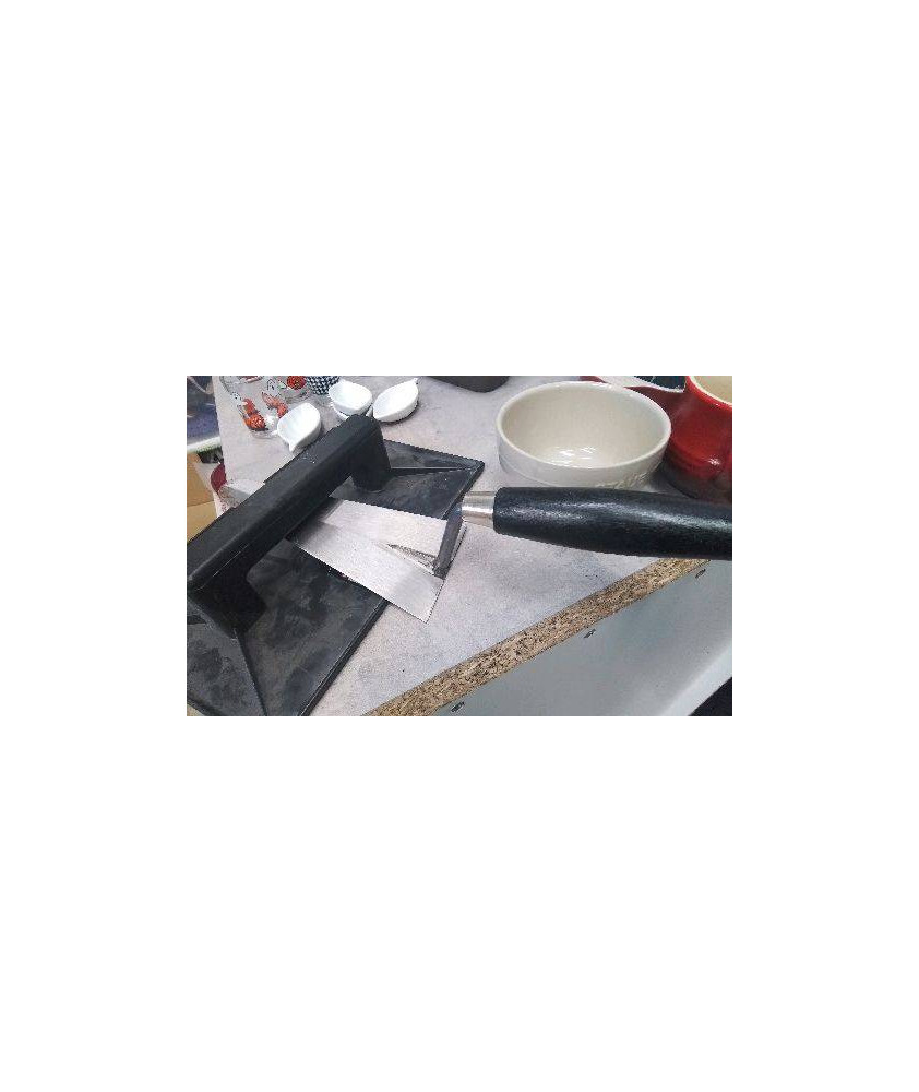 TRUELLE 18CM