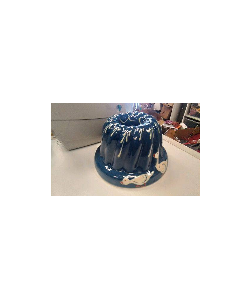 MOULE A GATEAU BLEU