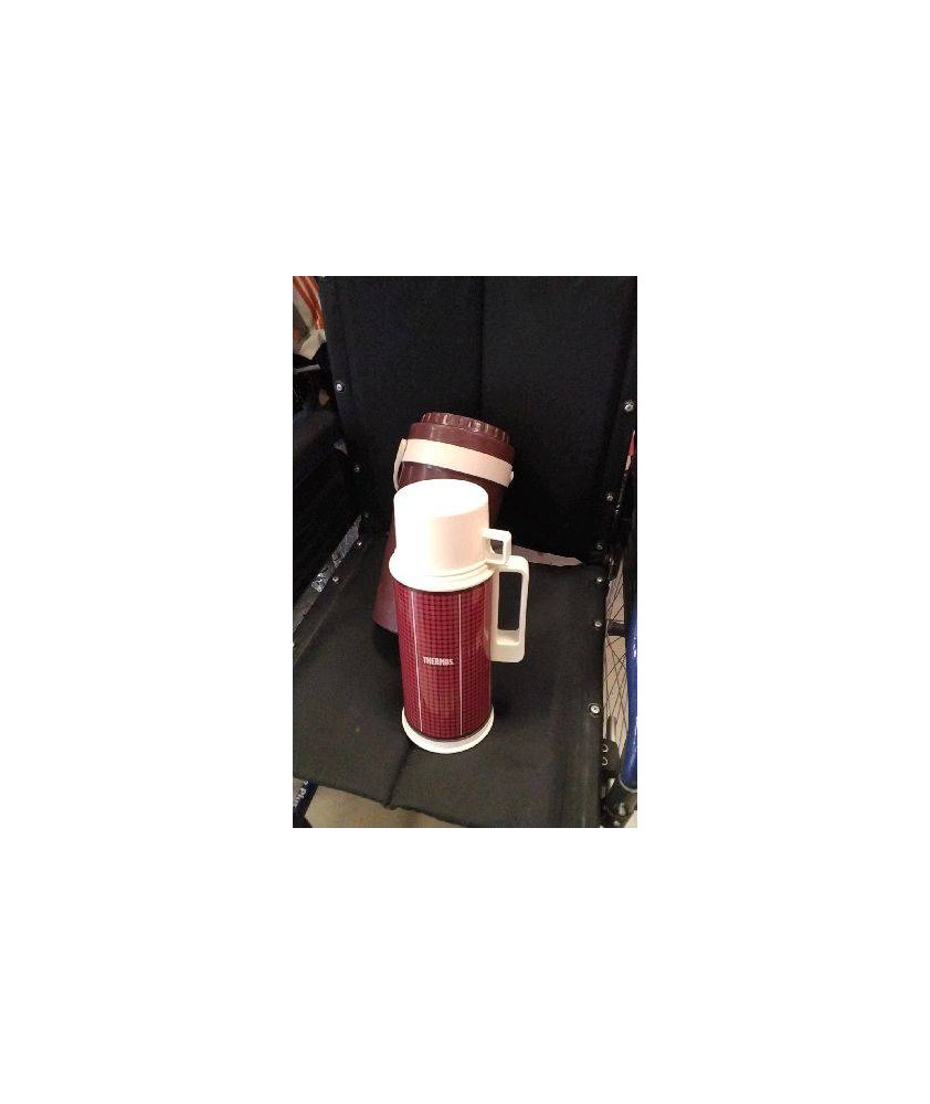 THERMOS 