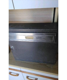 BOITE AUX LETTRES MARRON