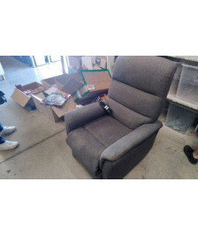 FAUTEUIL ÉLECTRIQUE RELEVEUR