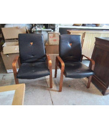 FAUTEUIL CUIR NOIR ET BOIS 