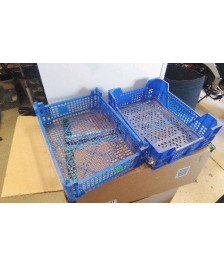 CAISSE PLASTIQUE BLEUE 