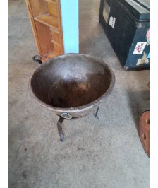 CHAUDRON CUIVRE SUR PIED FER FORGÉ 