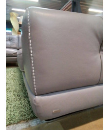 CANAPE D’ANGLE CUIR EN L’ETAT 