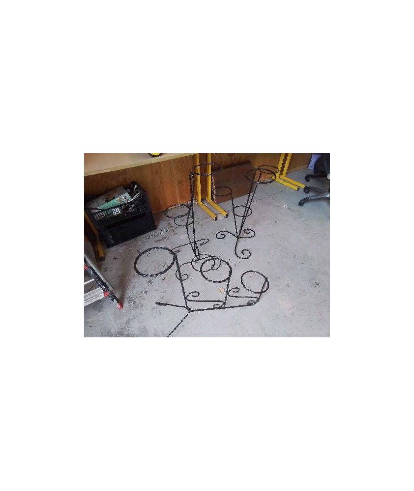 PORTE PLANTE EN FER FORGÉ 