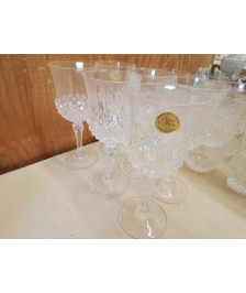 LOT DE 6 VERRES A VIN EN CRISTAL 