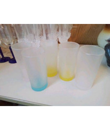 LOT DE 5 VERRES A JUS 