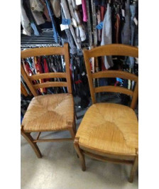 CHAISE PAILLEE