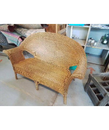 BANC EN ROTIN 