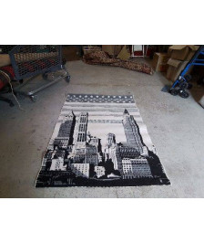 TAPIS VILLE NOIR ET BLANC 