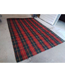 TAPIS PAILLÉE MOTIF TARTAN 