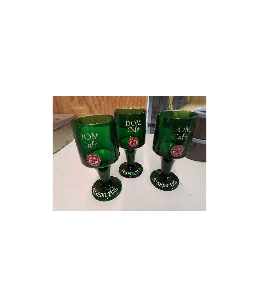 LOT DE 3 VERRES DOM CAFE 