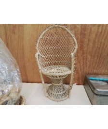FAUTEUIL DE POUPEE 