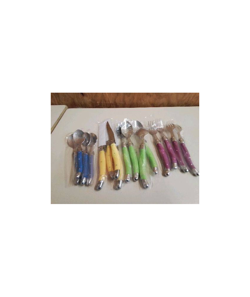ENSEMBLE DE COUVERTS COLORÉS 