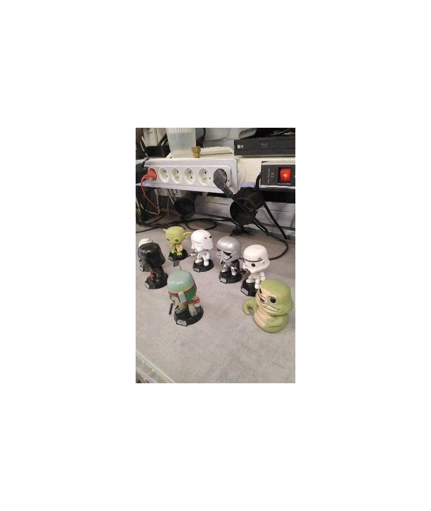 DECO FIGURINE FUNKO POP STARWARS LE LOT