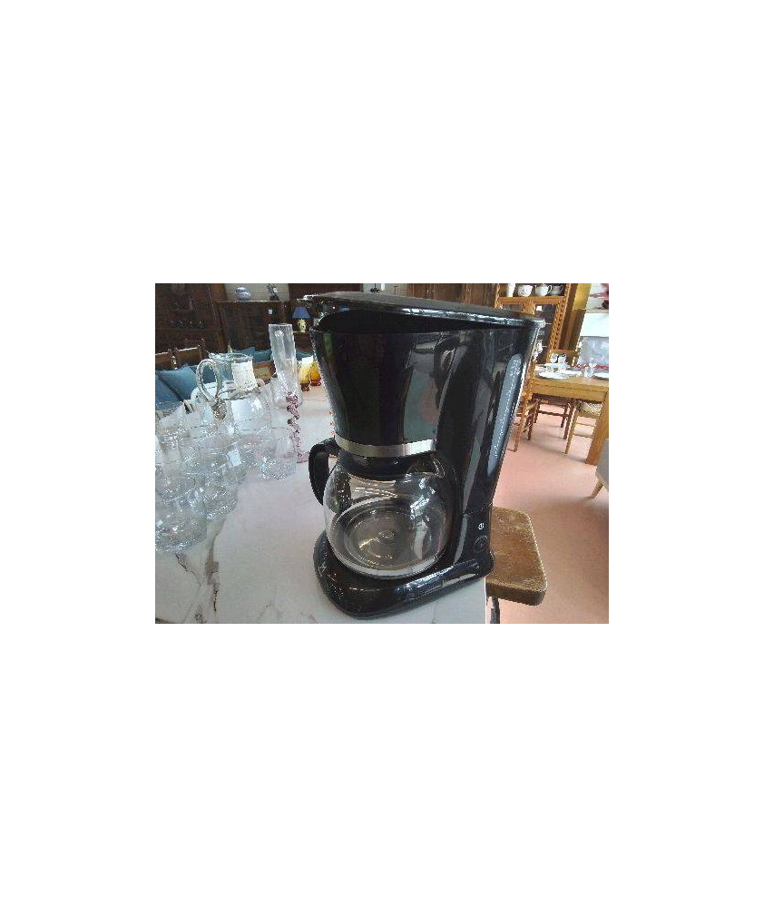 CAFETIÈRE 