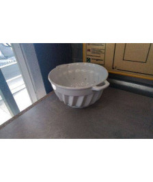 PASSOIRE PORCELAINE 