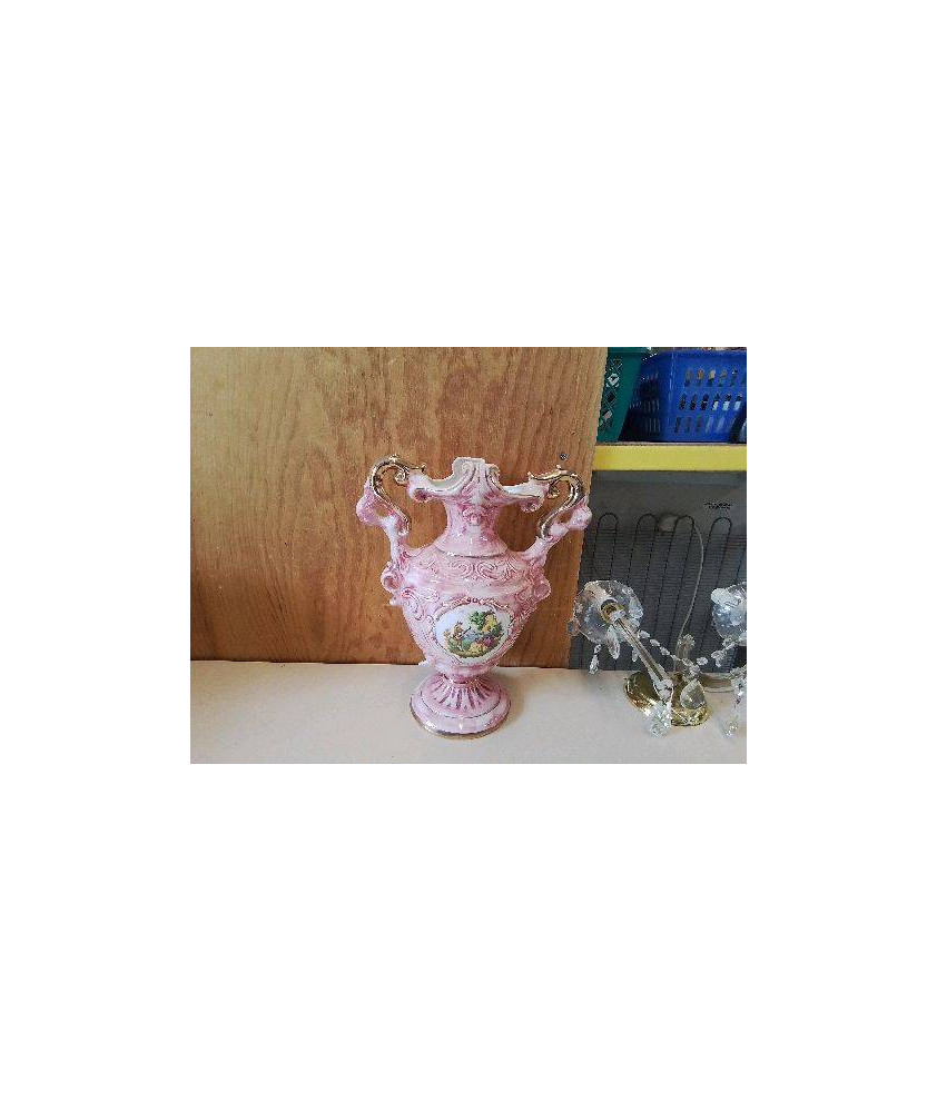 VASE ROSE EN PORCELAINE 