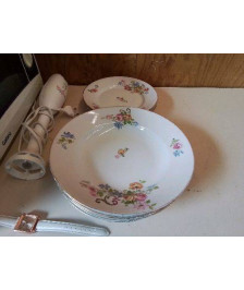 LOT DE 5 ASSIETTES CREUSES MOTIF FLORAL 