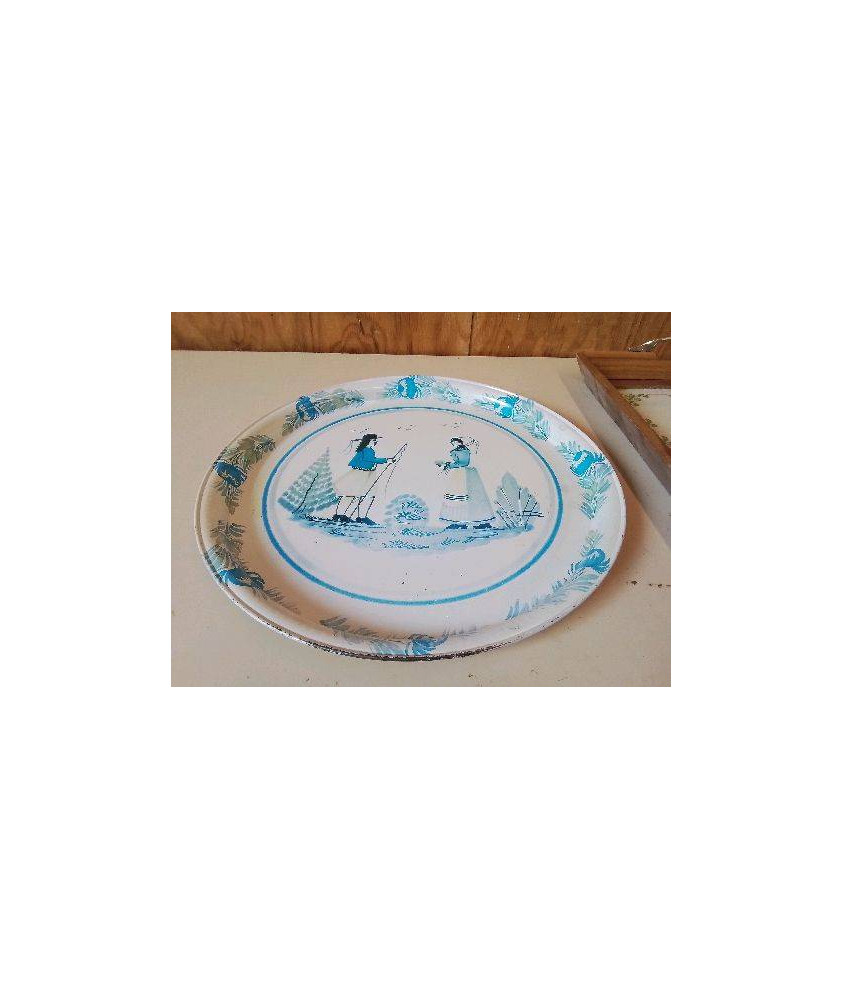 PLAT EN TAULE MOTIF BRETON 
