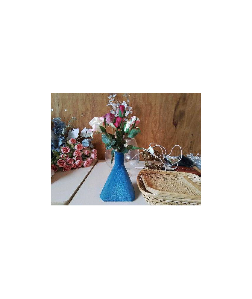 VASE BLEU 