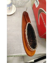 BROSSE SUR SUPPORT 