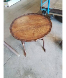 TABLE BASSE RONDE BOIS CHANTOURNÉ A ENTRETOISE 