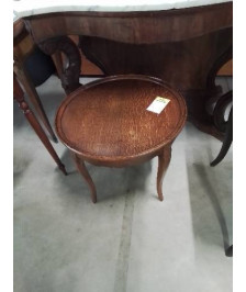 TABLE BASSE RONDE PIEDS GALBES STYLE RÉGENCE 